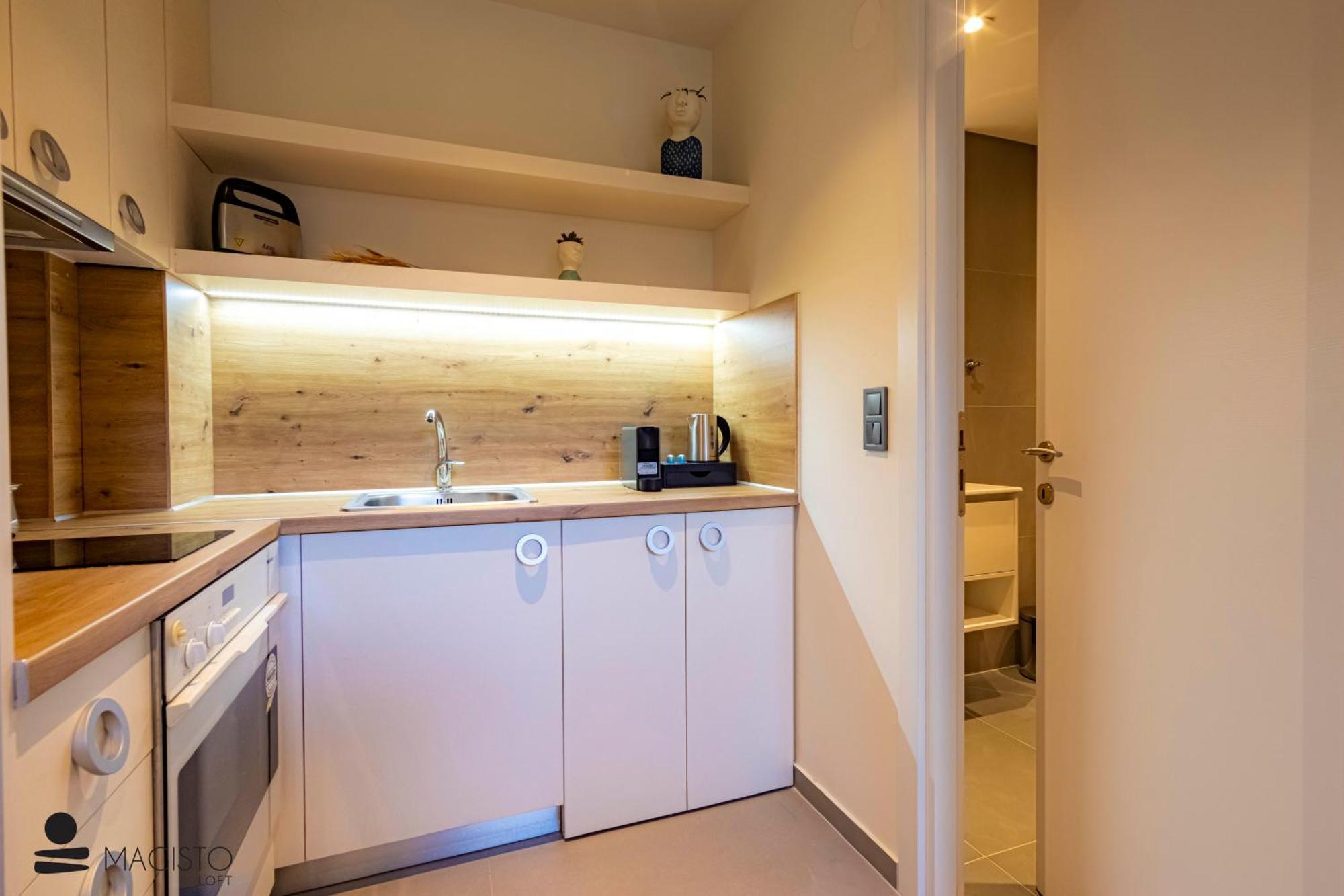 Magisto Loft *