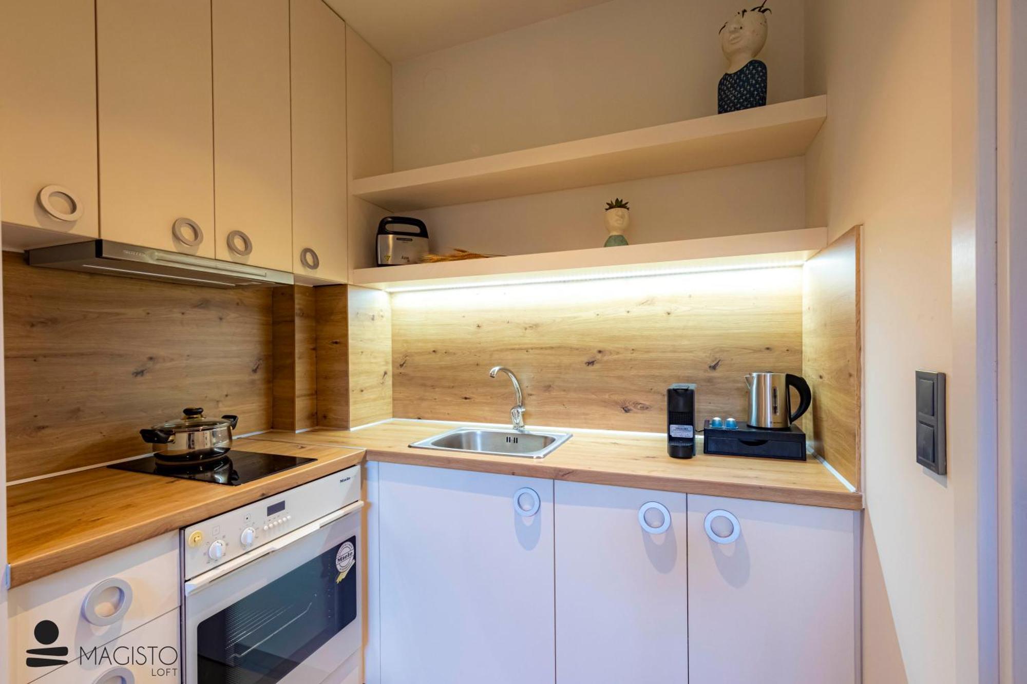 Magisto Loft